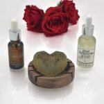 DÚO SÉRUM BIFÁSICO + ÓLEO FACIAL NOCTURNO + JABÓN ROMERO TONIFICANTE DE REGALO